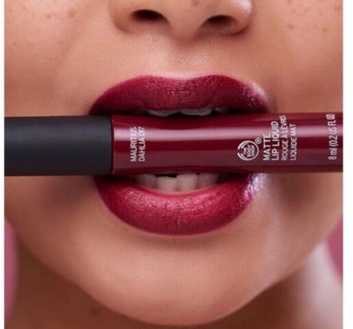 The Body Shop Matte Lipgloss Mauritius Dahlia 017 by Bodyshop