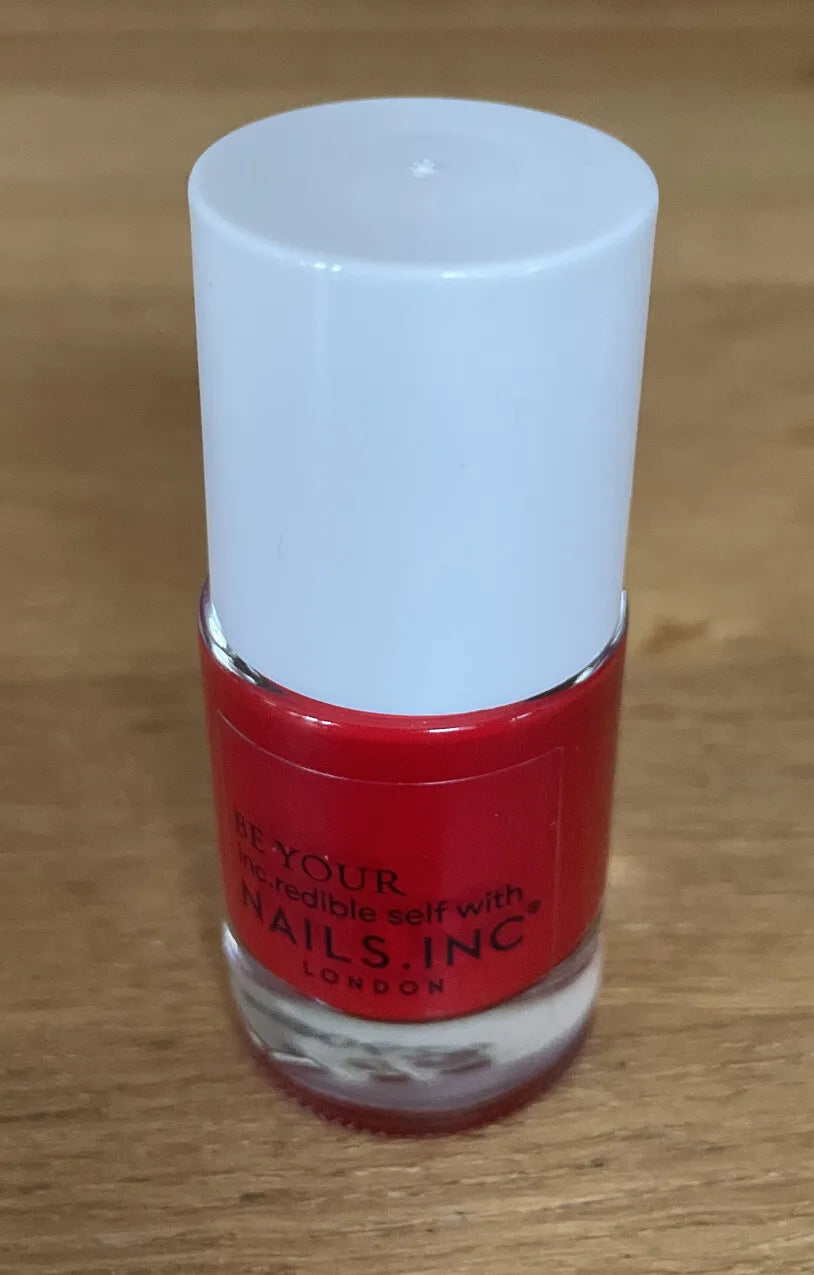 Nails Inc Nail Varnish V&A