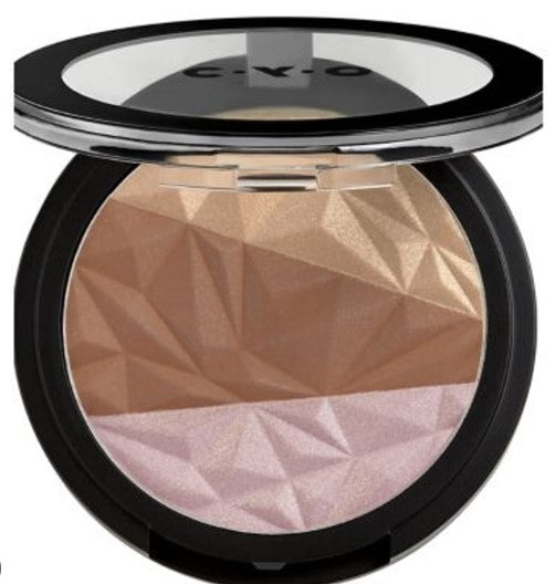 CYO Bronzing & Illuminating Compact The Radiant One Fair/Medium