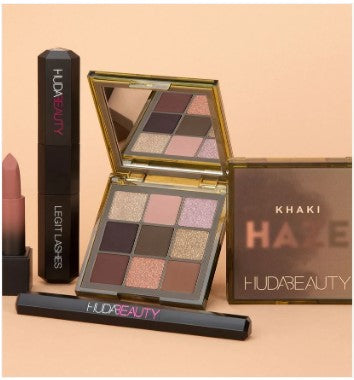 Huda Beauty Khaki Eyeshadow Palette