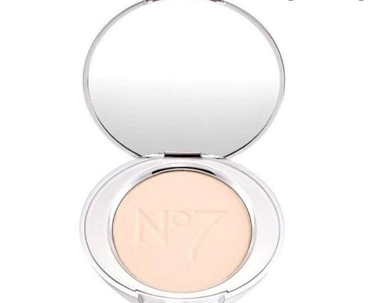 No7 Airbrush Away Translucent Finishing Powder