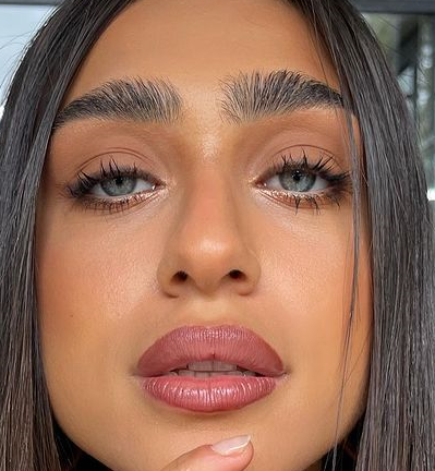 Karl Lagerfeld + ModelCo Brow Pencil Medium Dark