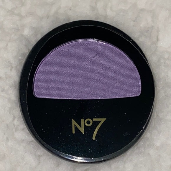 No7 Stay Perfect Eye Shadow Lilac Sky