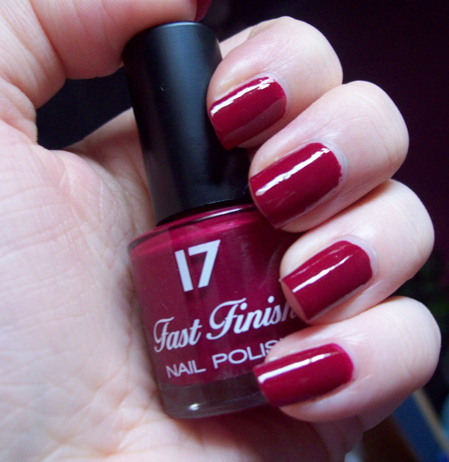 17 Seventeen Fast Finish Nail Polish Ruby Gem