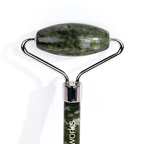 Brushworks HD Jade Roller