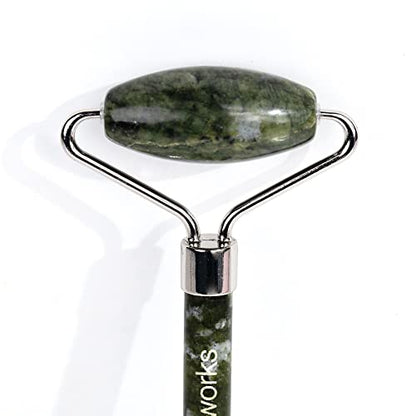 Brushworks HD Jade Roller