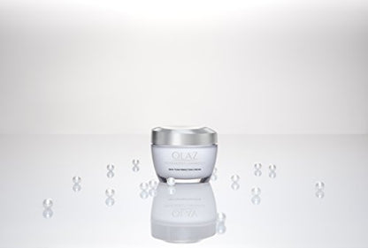 OLAY Regenerist Luminous Skin Tone Perfecting Cream